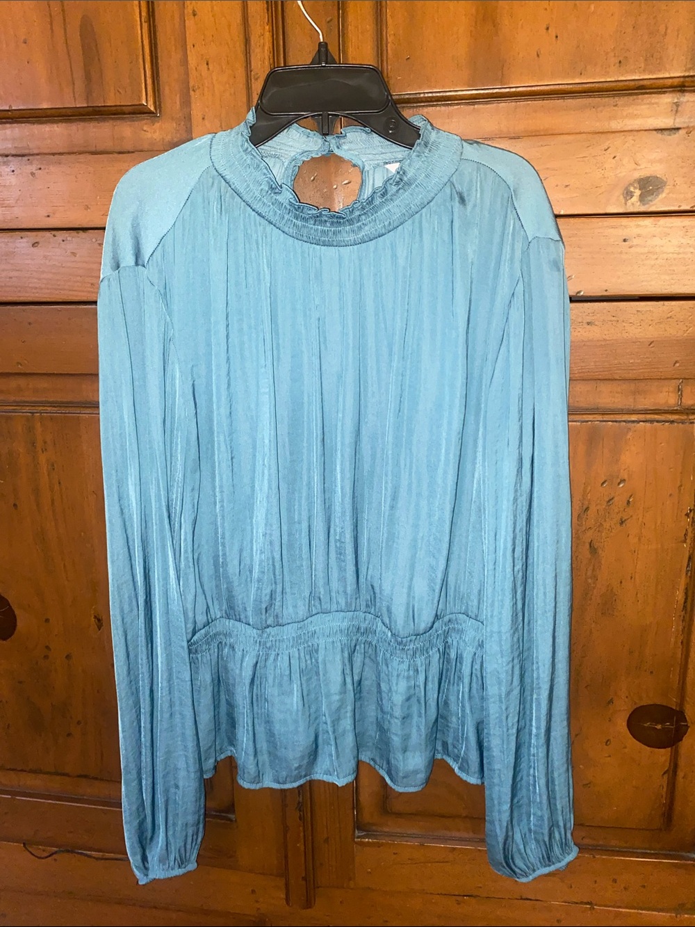 Nine West Smocked Neck Long Sleeve Silky Blouse Blue/Green Large